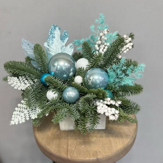 Композиция из живого нобилиса «завтрак у Тиффани»