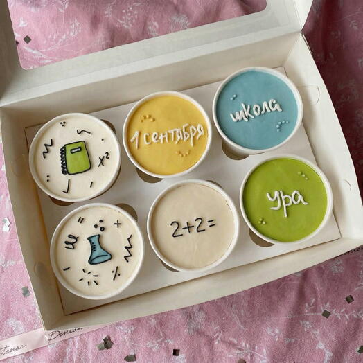 Набор тортов в стакане cake to go на 1 сентября в школу