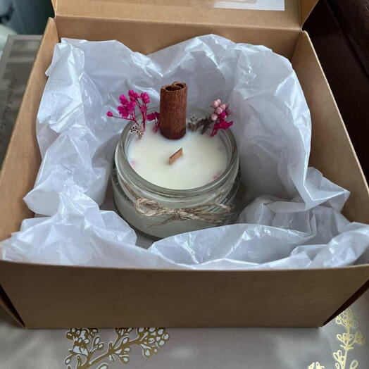 Candle Pink Sunset — floral   warm spice notes