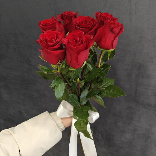 Букет из красных роз🌹 7 шт Эквадор