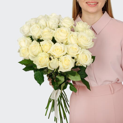 Букет 25 роз Аваланш 60 см