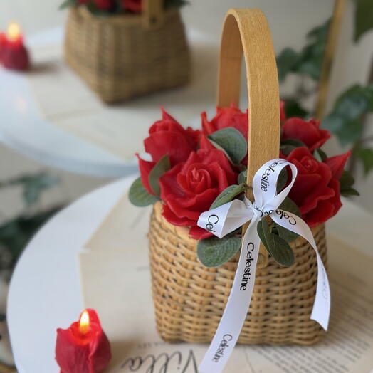 Red Rose Candle Bouquet