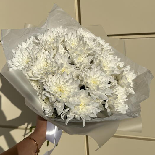 Букет из 5 кустовых хризантем