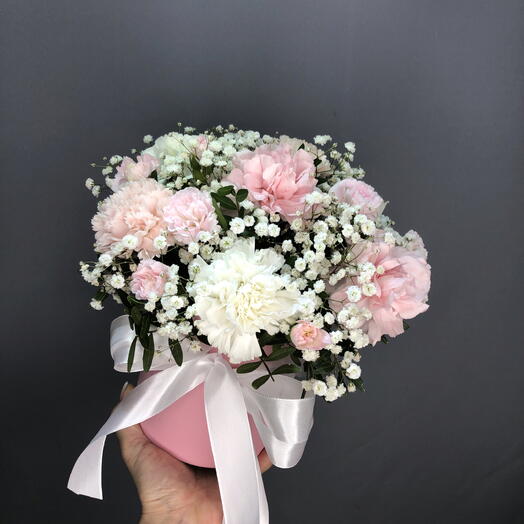 Шляпная коробка со стойкими цветами🌸