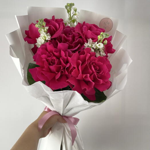 Букет с французской розой и матиолой🌸