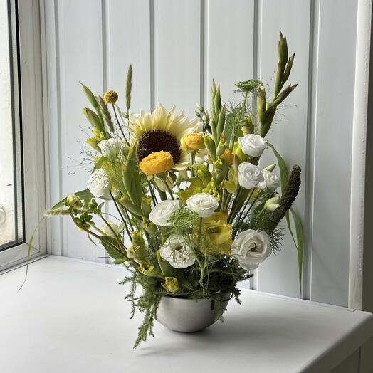 Цветочная полянка 🌻💛🤍