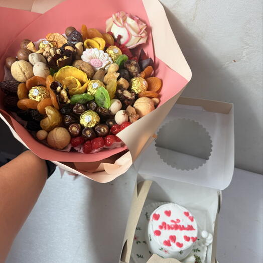 Комбо чайная пара с тортом и букет цукатами