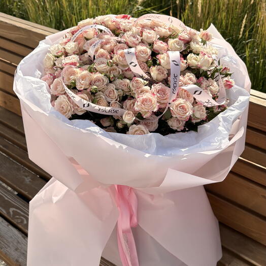 ❗️Акция❗️Букет из 25 кустовых ажурных роз